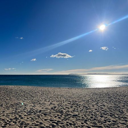 L'Appartement Des Sables Le Lavandou Eksteriør bilde