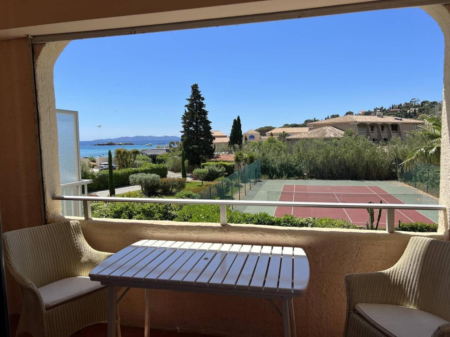 L'Appartement Des Sables Le Lavandou Eksteriør bilde